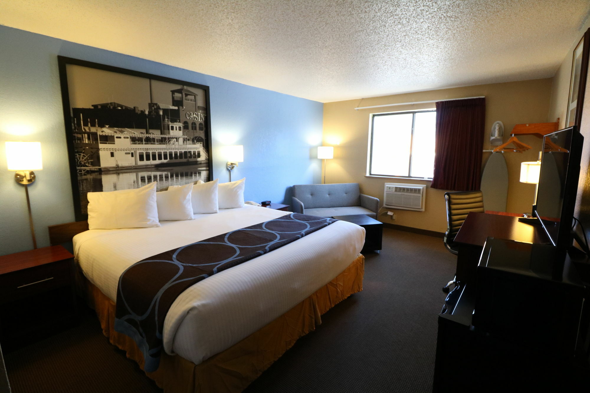 Super 8 By Wyndham Dubuque Motell Exteriör bild